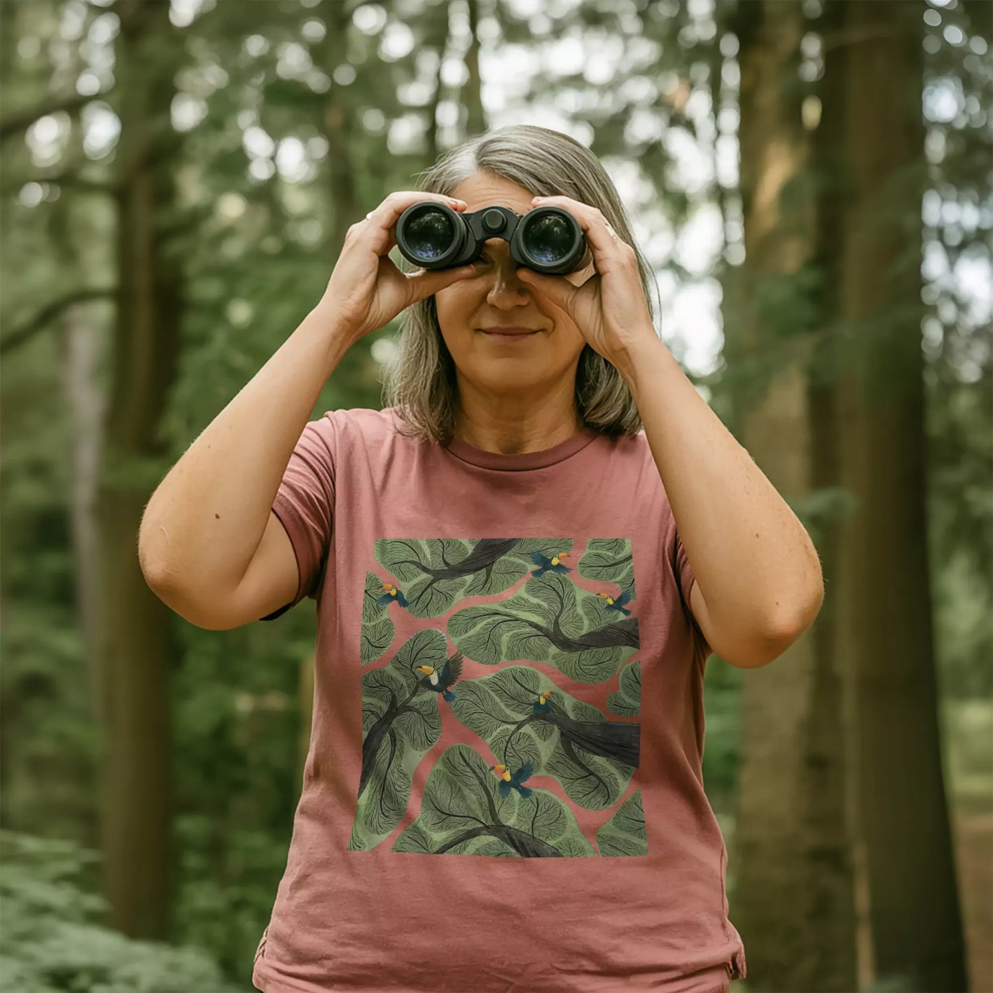 Toucan In Jungle T-shirt