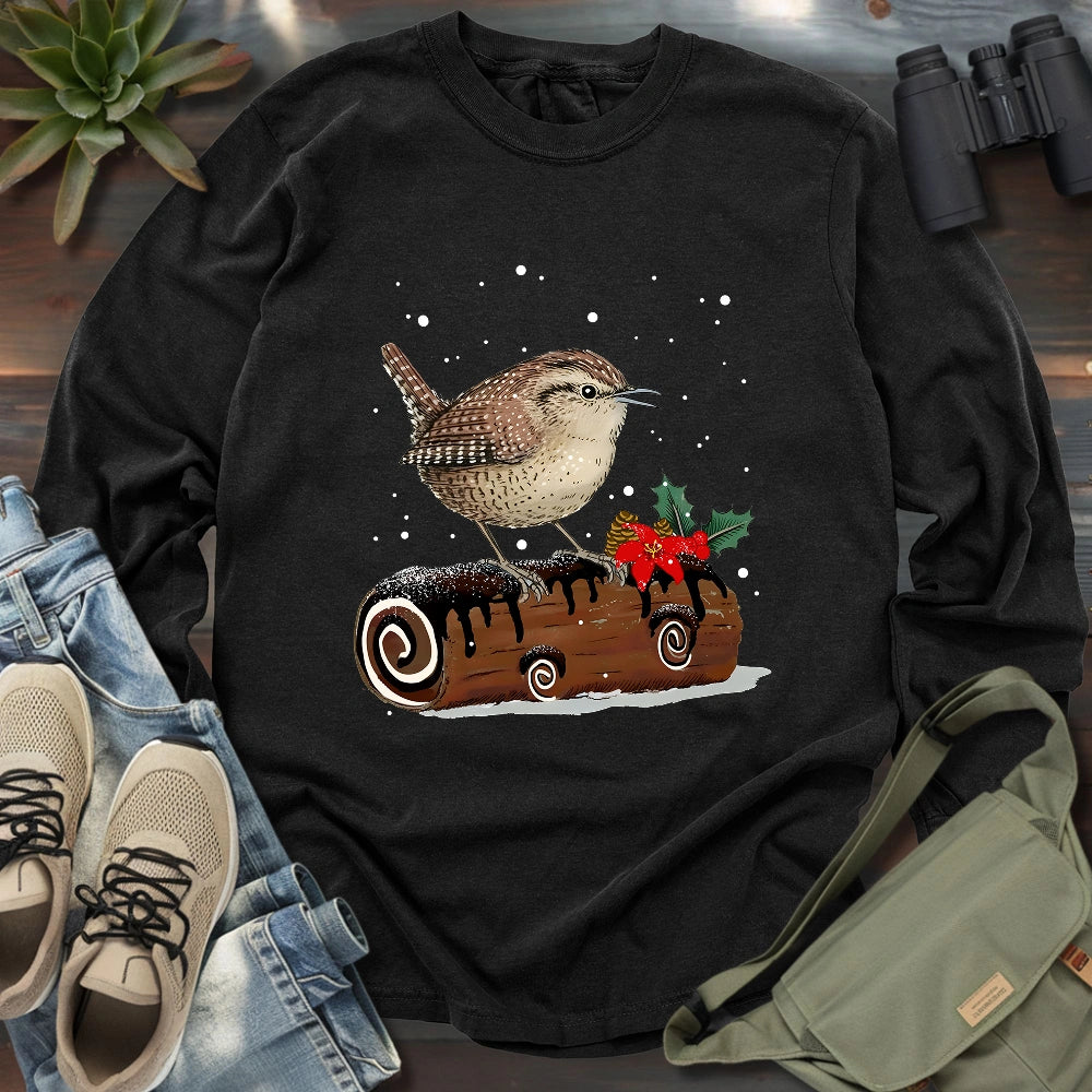 Winter Wren On Yule Log Long Sleeve T-shirt