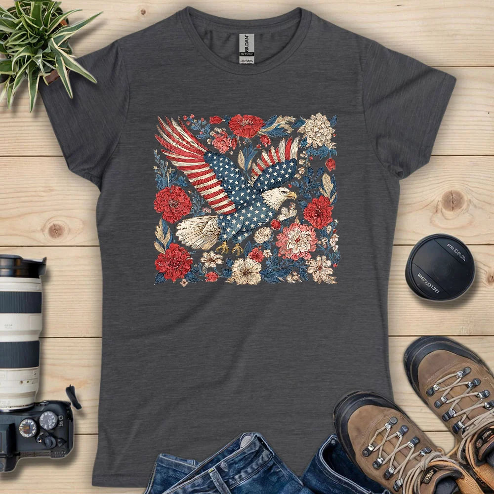 Eagle Of 4th Of July Women's T-shirt