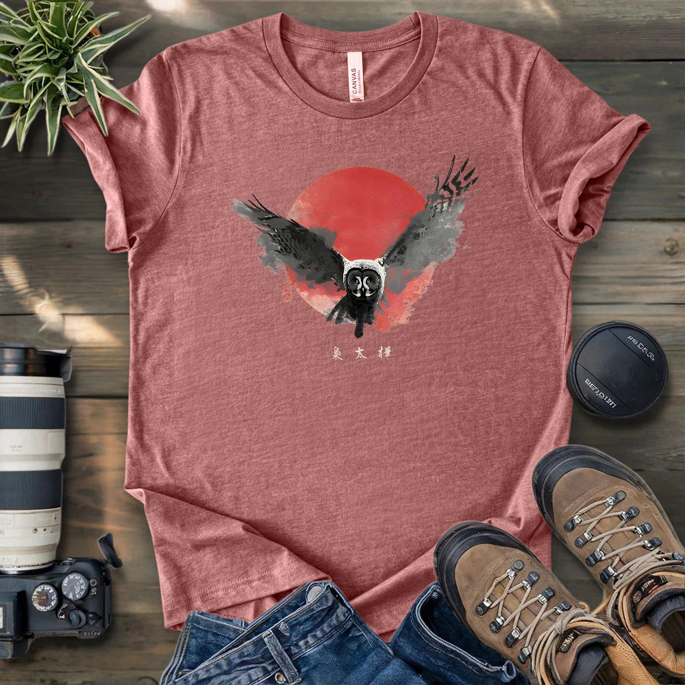 Great Grey Owl At Nightfall T-shirt