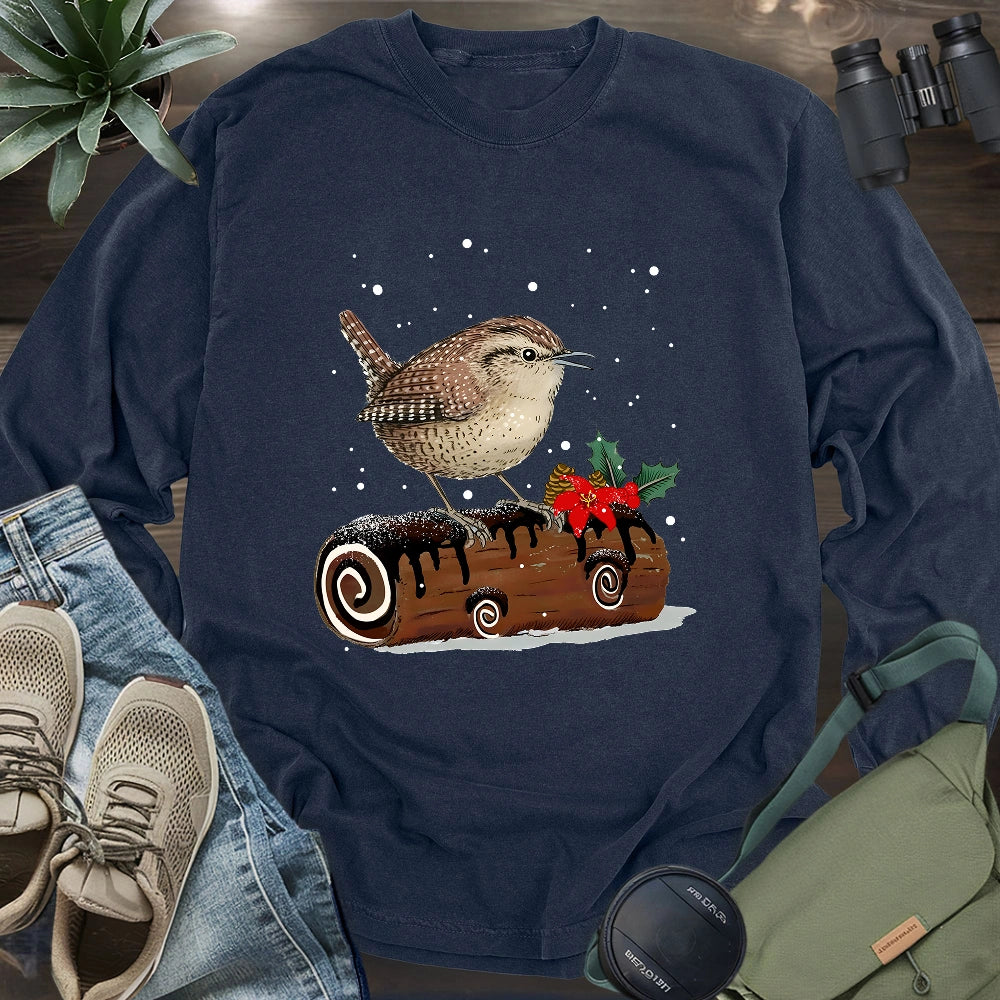 Winter Wren On Yule Log Long Sleeve T-shirt