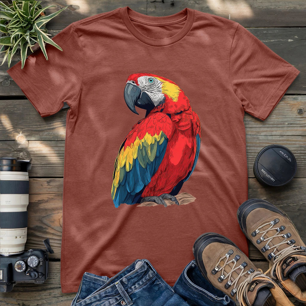Beautiful scarlet macaw parrot shirt.
