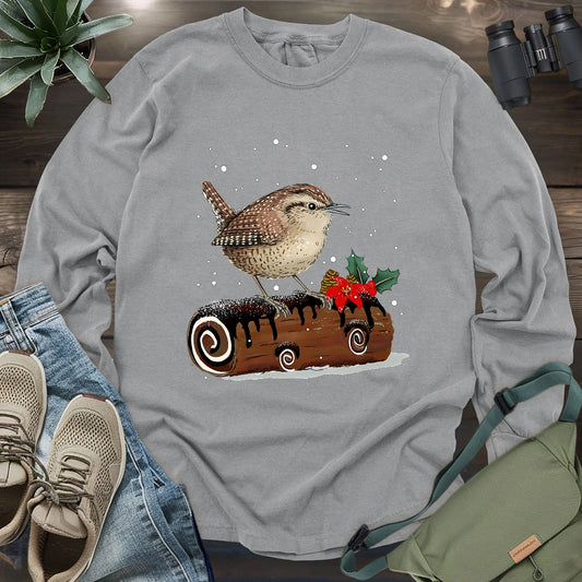 Winter Wren On Yule Log Long Sleeve T-shirt