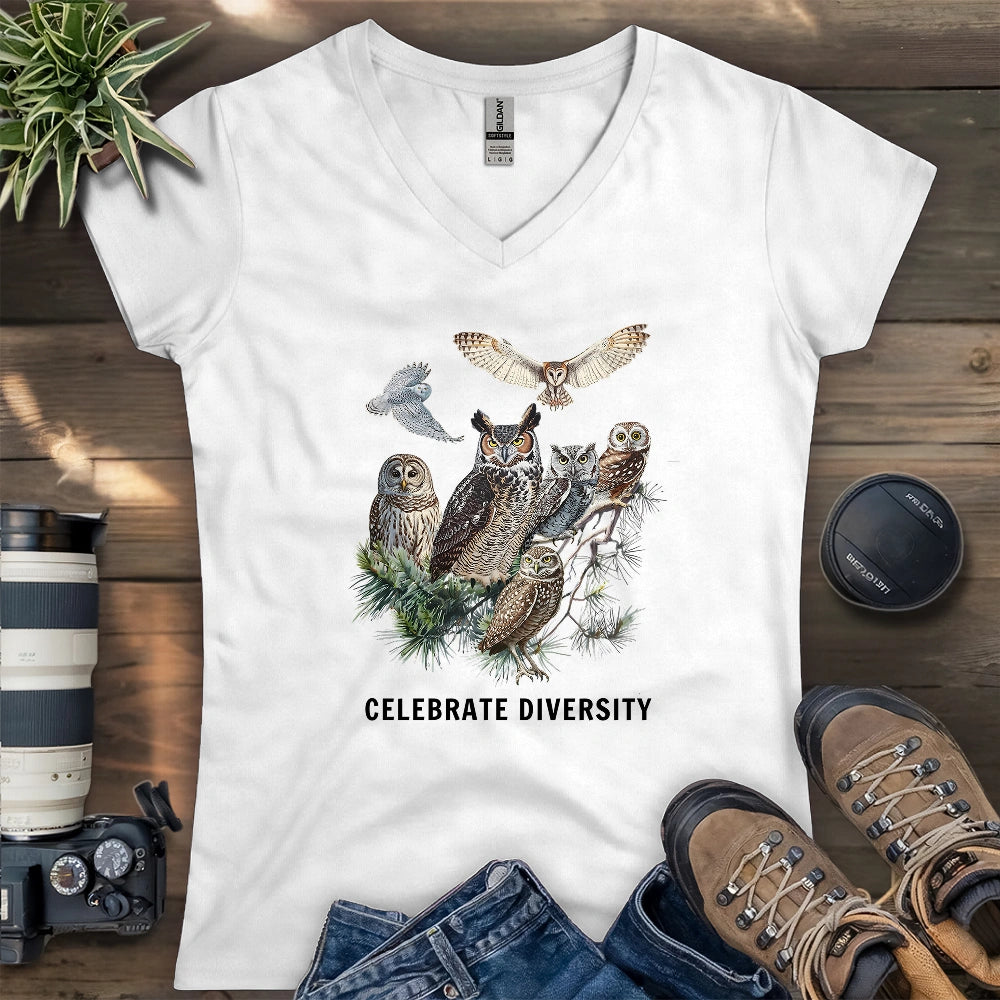 Owl Diversity Lady V-neck