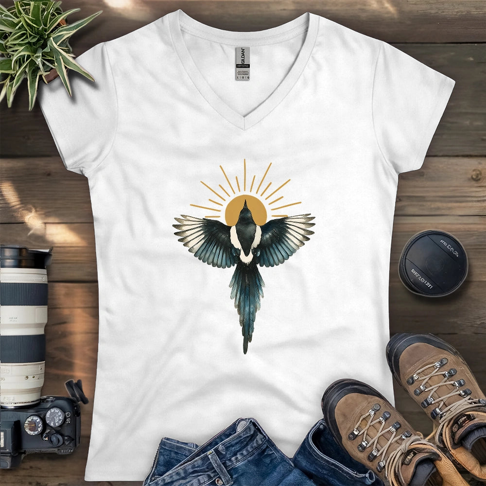 Rise Magpie Lady V-neck